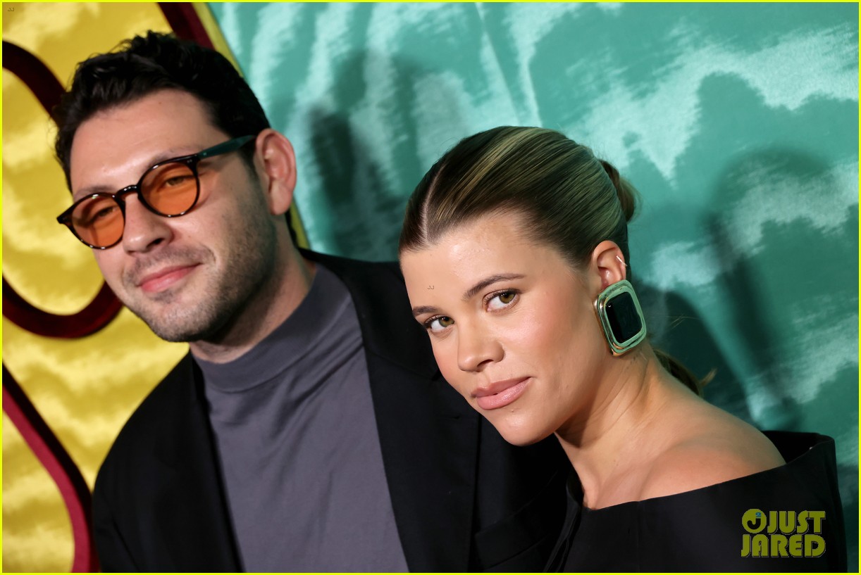 Sofia Richie Cradles Her Growing Baby Bump in First Red Carpet